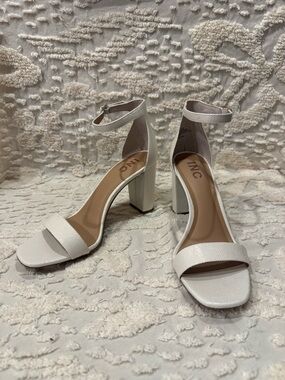 INC International Concepts Ivory Ankle-Strap Block Heel Sandals #626